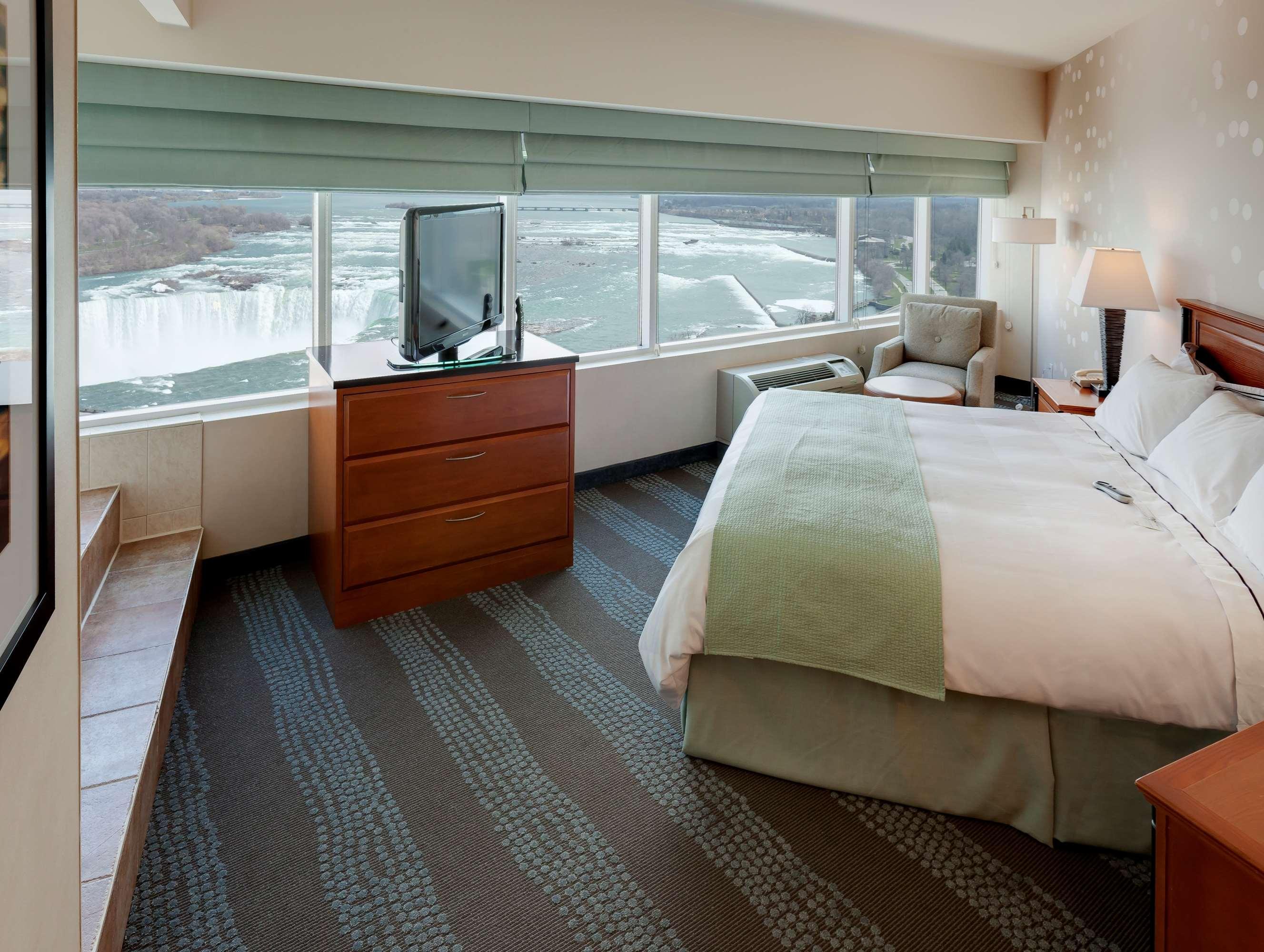 Niagara Fallsview Hotel & Suites Zimmer foto